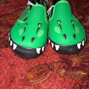 Little dinosaur shoes